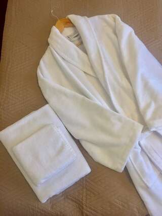 Отель Sergeev Hotel Николаев Улучшенный двухместный номер с 1 кроватью-3