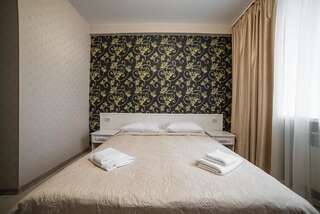 Отель Sergeev Hotel Николаев Стандартный двухместный номер с 1 кроватью-2