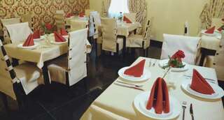 Отель Sergeev Hotel Николаев-3